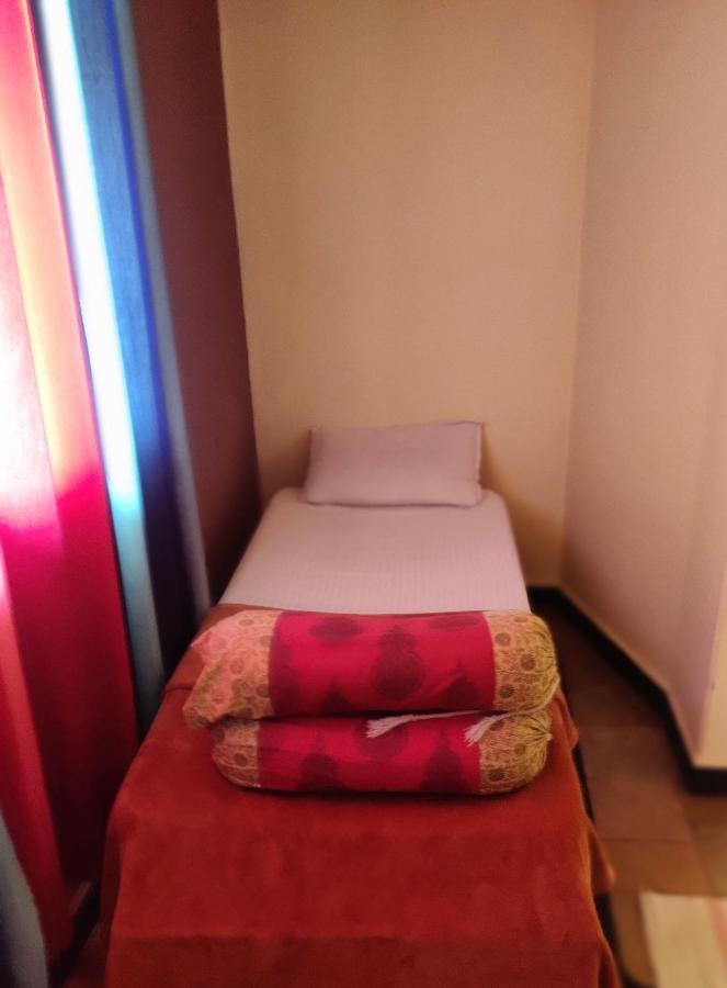 Hotel Caveri Comfort Inn ماديكيري المظهر الخارجي الصورة