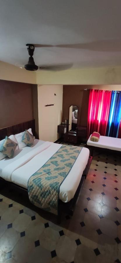 Hotel Caveri Comfort Inn ماديكيري المظهر الخارجي الصورة